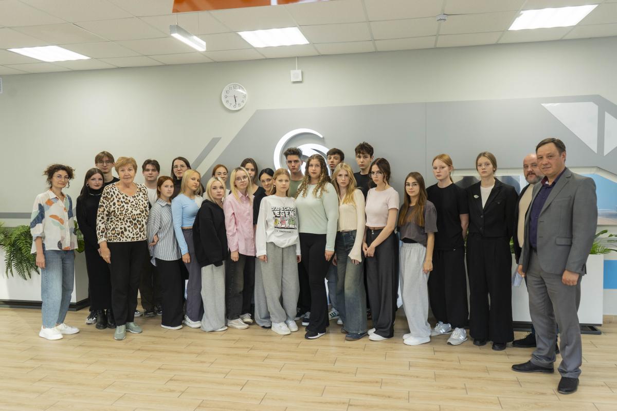 В центре «Галактика 64» открылась профильная смена Вавиловского университета