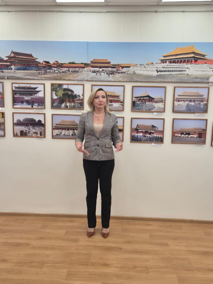 Представитель Вавиловского университета приняла участие в открытии фотовыставки «Планета Земля. Китай» Фото 2