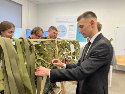 Студенты Вавиловского университета поддержали всероссийскую акцию «Вузы для фронта!»