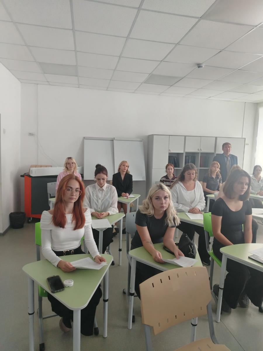 Преподаватели кафедры — члены жюри на защите проектов Фото 1