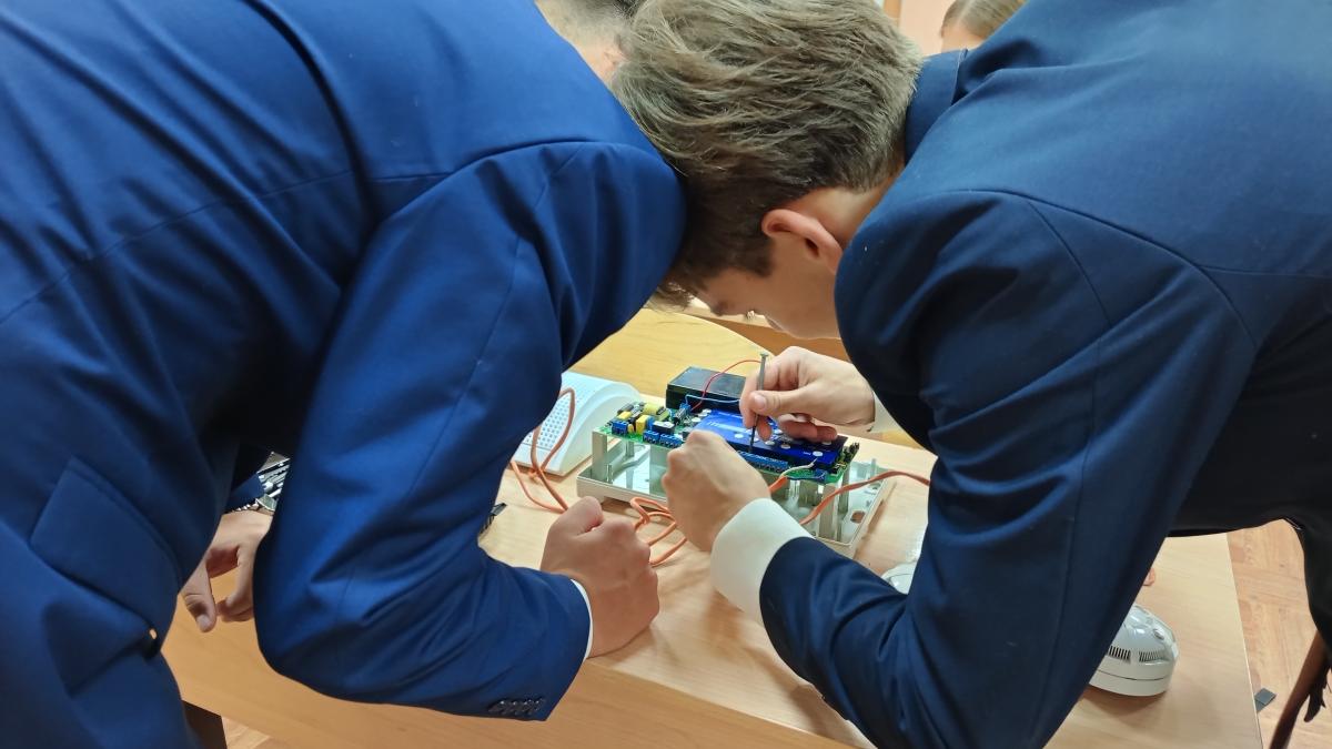 Профориентационная работа кафедры «Техносферная безопасность и транспортно-технологические машины» Фото 1