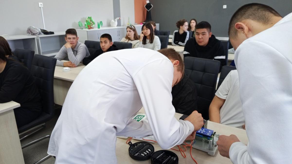 Профориентационная работа кафедры «Техносферная безопасность и транспортно-технологические машины» Фото 5