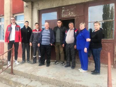 Студенты продолжают волонтерскую деятельность.