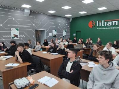 Встреча преподавателей института агробизнеса, председателя совета молодых ученых со студентами первого курса с целью популяризации науки