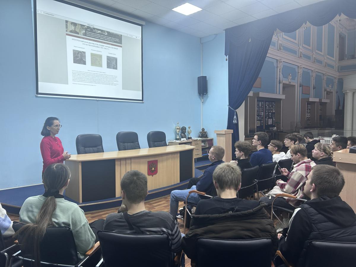 Вавиловцы встретились с главредом сетевого издания «Книга Памяти Саратовской области» Фото 4