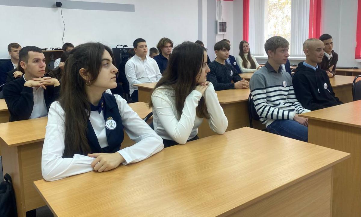 Состоялись плановые занятия в агроклассах Балтайского района Фото 5