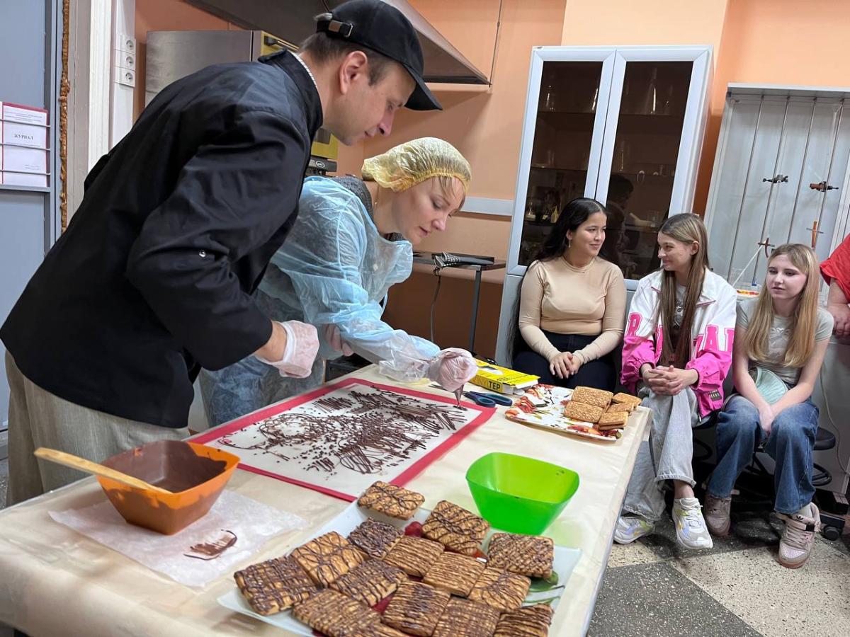День открытых дверей в институте биотехнологии Фото 1