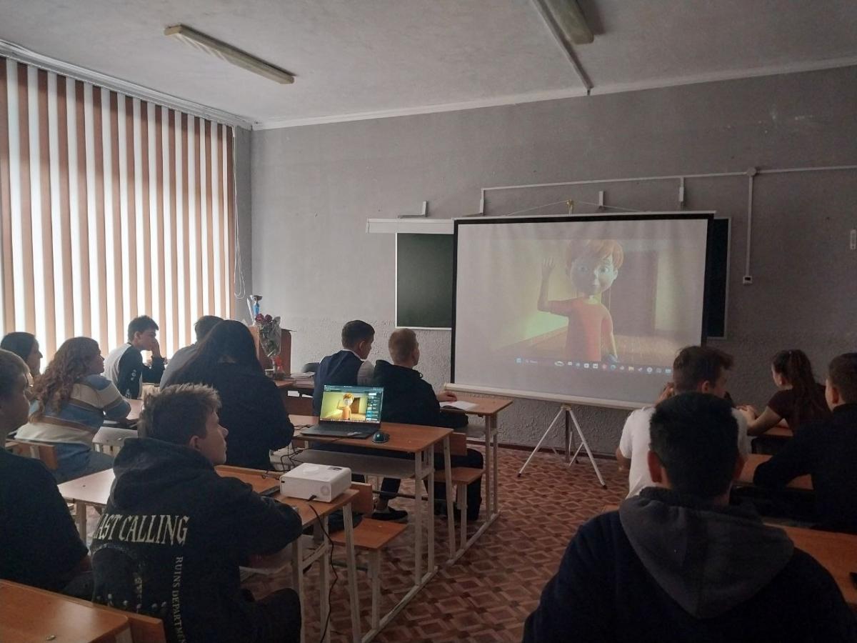 Команда первичного отделения Краснокутского зооветеринарного техникума приняла участие в первом этапе конкурса в сфере здоровья сбережения "Общее дело ПРО". Фото 1