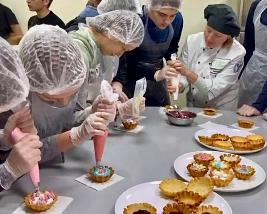 Мастер – классы по специальности 43.02.15 Поварское и кондитерское дело Фото 3 Мастер – классы по специальности 43.02.15 Поварское и кондитерское дело Фото 3