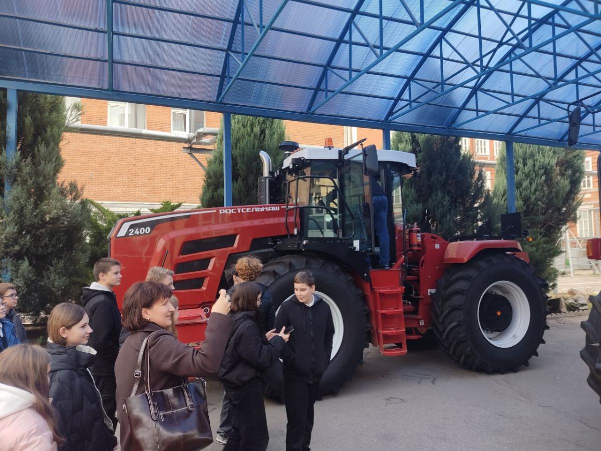 Участие кафедры «Техническое обеспечение АПК» в дне открытых дверей Фото 4 Участие кафедры «Техническое обеспечение АПК» в дне открытых дверей Фото 4