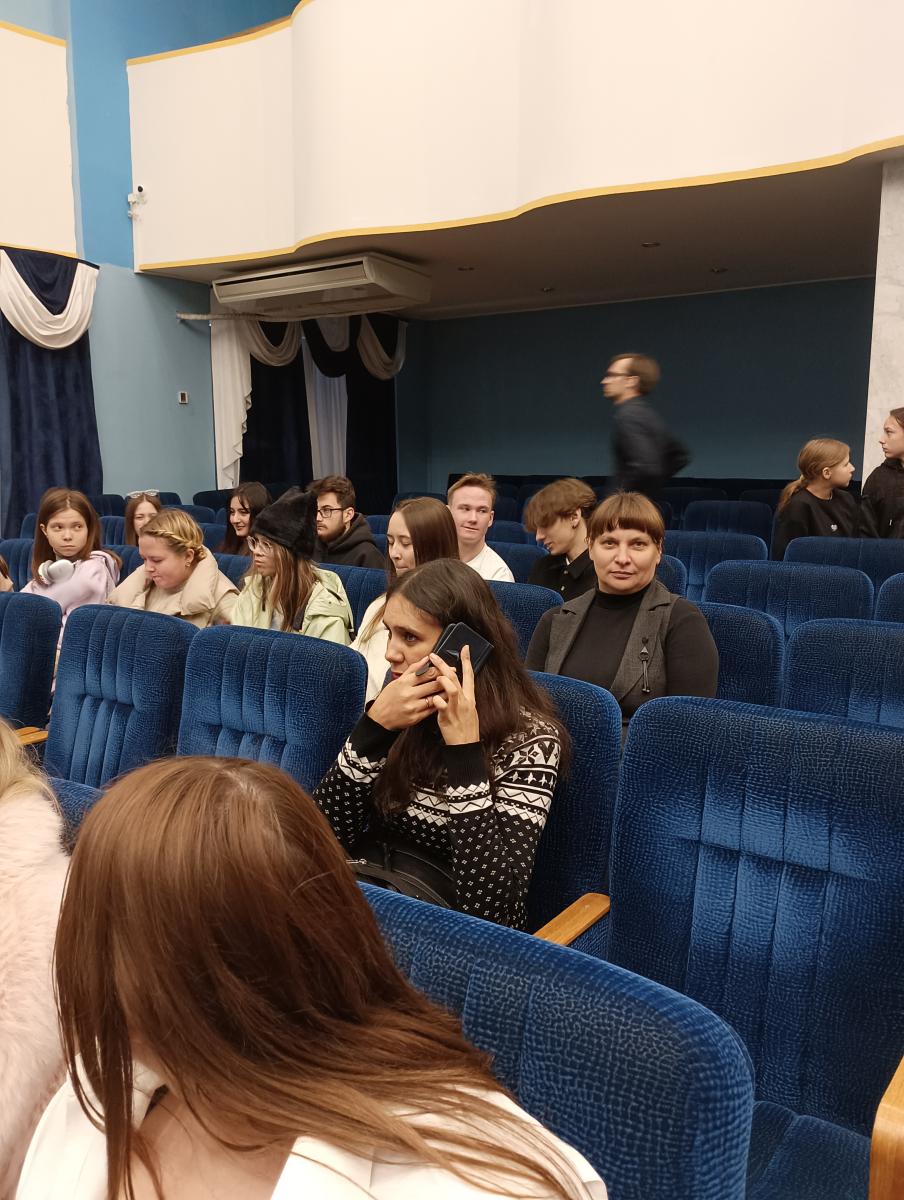«ТВОЙ ВЫБОР – ИНВЕСТИЦИЯ В БУДУЩЕЕ» - профориентационное мероприятие кафедры «Иностранные языки и культура речи» Фото 4 «ТВОЙ ВЫБОР – ИНВЕСТИЦИЯ В БУДУЩЕЕ» - профориентационное мероприятие кафедры «Иностранные языки и культура речи» Фото 4