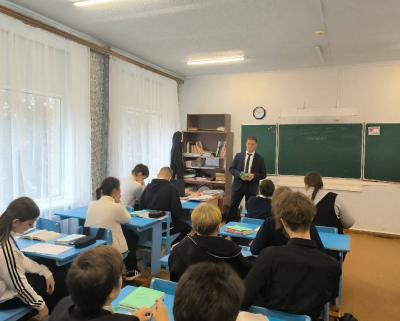 Профориентационная работа в МАОУ "СОШ п. Красный Текстильщик"