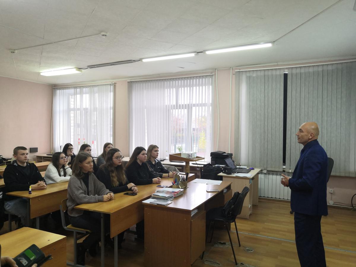 Профориентационная встреча в р.п. Базарный Карабулак Фото 1 Профориентационная встреча в р.п. Базарный Карабулак Фото 1
