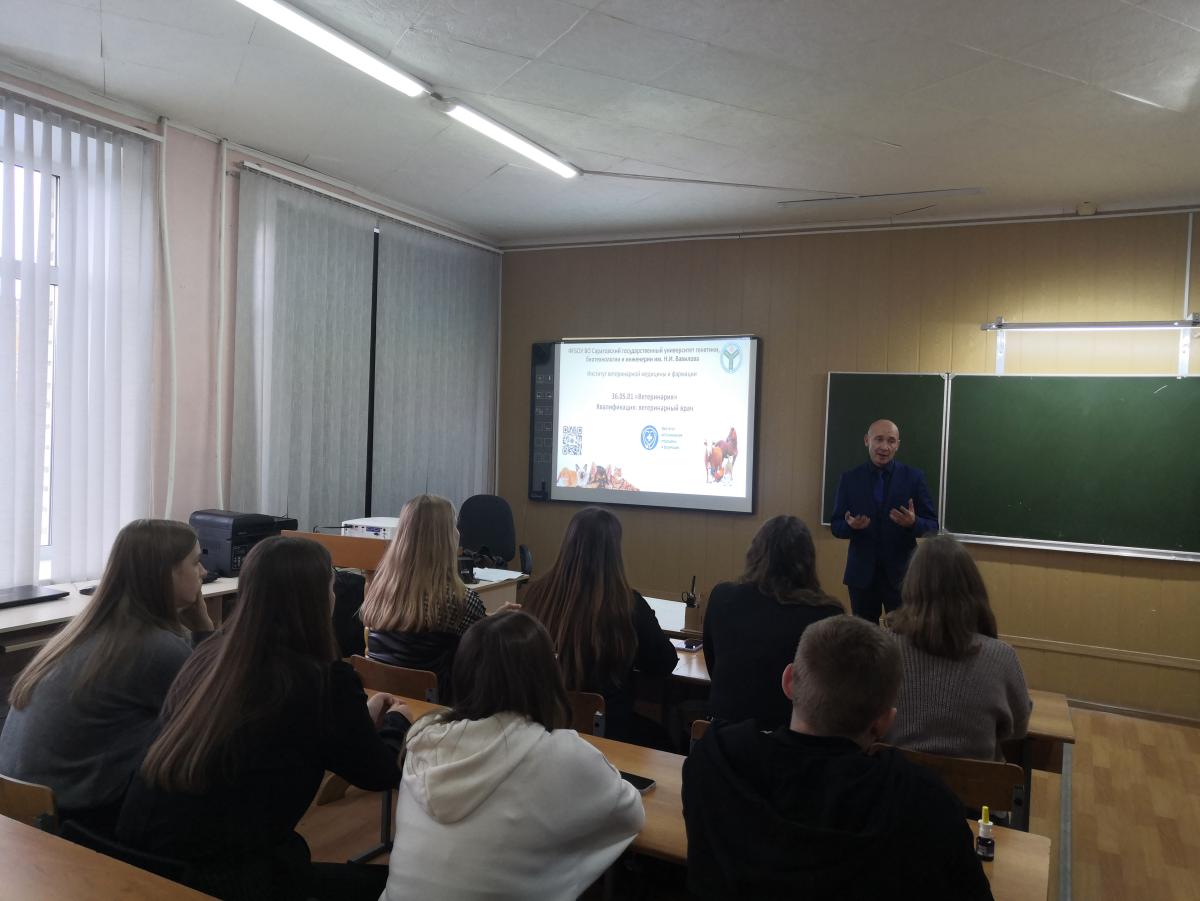 Профориентационная встреча в р.п. Базарный Карабулак Фото 2 Профориентационная встреча в р.п. Базарный Карабулак Фото 2