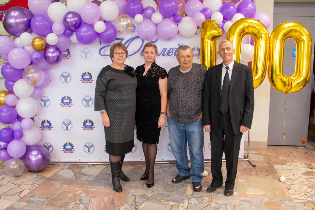 Марксовский сельскохозяйственный техникум отметил 100-летие Фото 16 Марксовский сельскохозяйственный техникум отметил 100-летие Фото 16