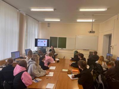 Кураторский час «Экстремизм, радикализм, терроризм – угрозы современному обществу»