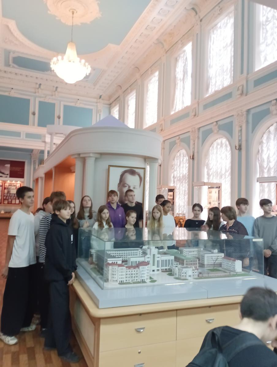 Каникулы с пользой: знакомство аткарских школьников с Вавиловским университетом Фото 2 Каникулы с пользой: знакомство аткарских школьников с Вавиловским университетом Фото 2