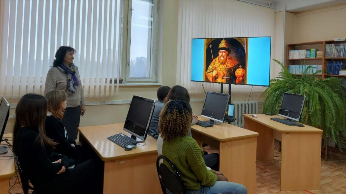 Информационный час "В единстве народа - сила страны" Фото 2