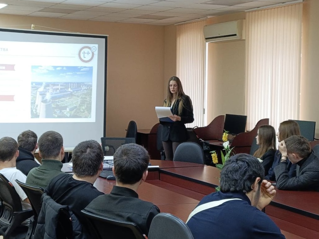 Встреча обучающихся колледжа с представителями ПАО «Т Плюс» Фото 4