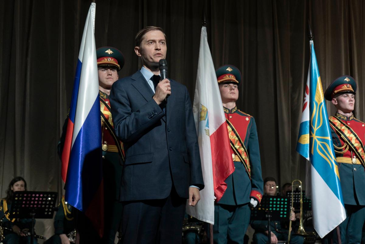 Торжественный концерт ко Дню народного единства состоялся в Вавиловском университете Фото 8