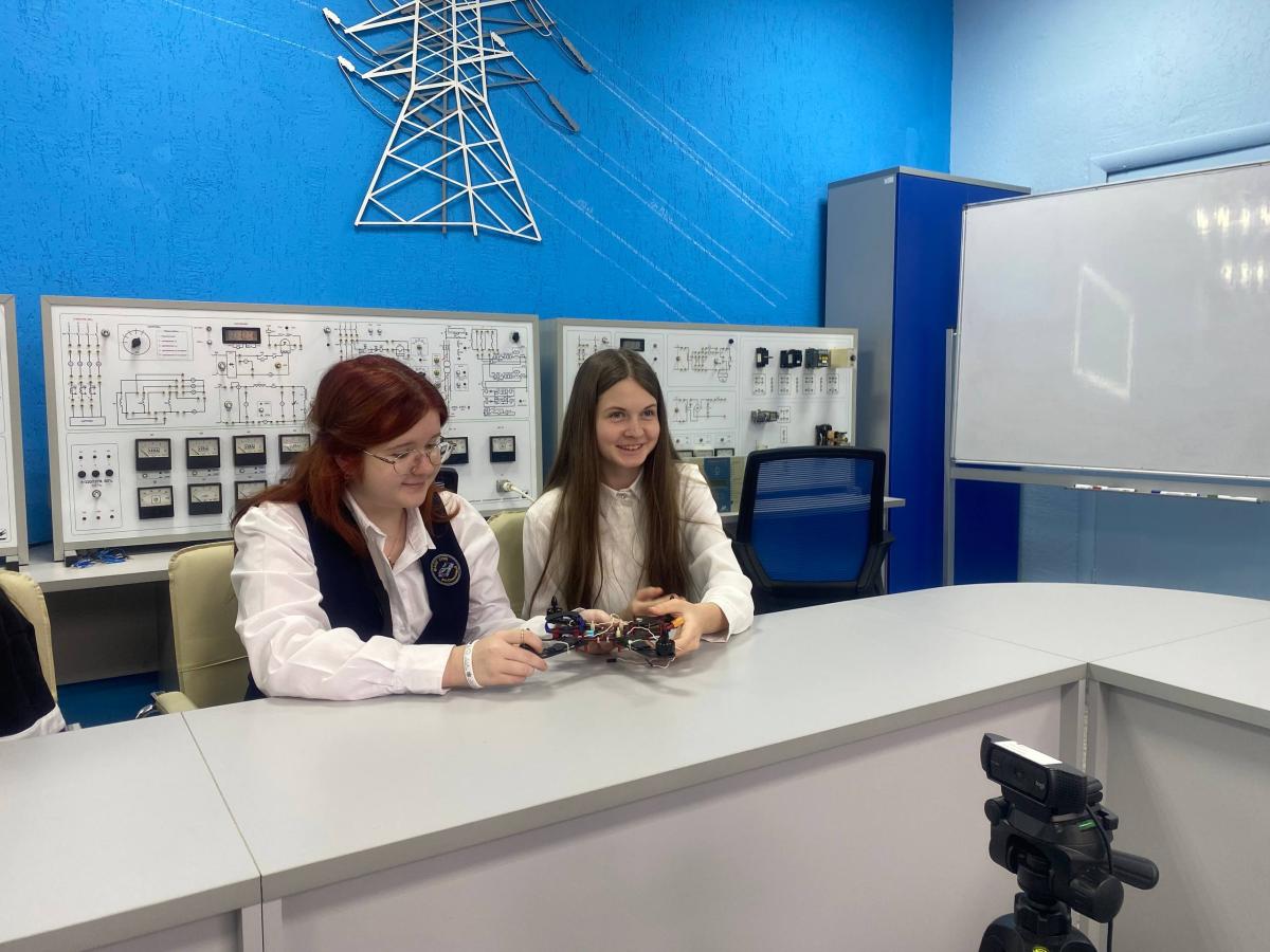 Школьники р.п. Соколовый посетили Вавиловский университет с экскурсией Фото 6