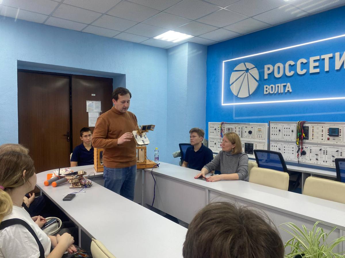 Школьники р.п. Соколовый посетили Вавиловский университет с экскурсией Фото 9