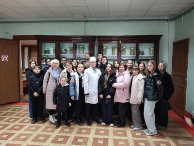 Профориентационные экскурсии для учащихся 8-10 агроклассов МОУ СОШ №1 г. Петровска