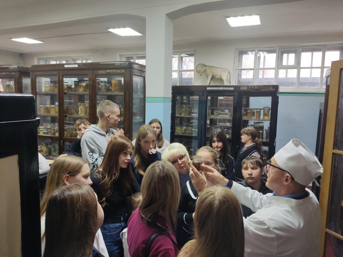 Профориентационные экскурсии для учащихся 8-10 агроклассов МОУ СОШ №1 г. Петровска Фото 3