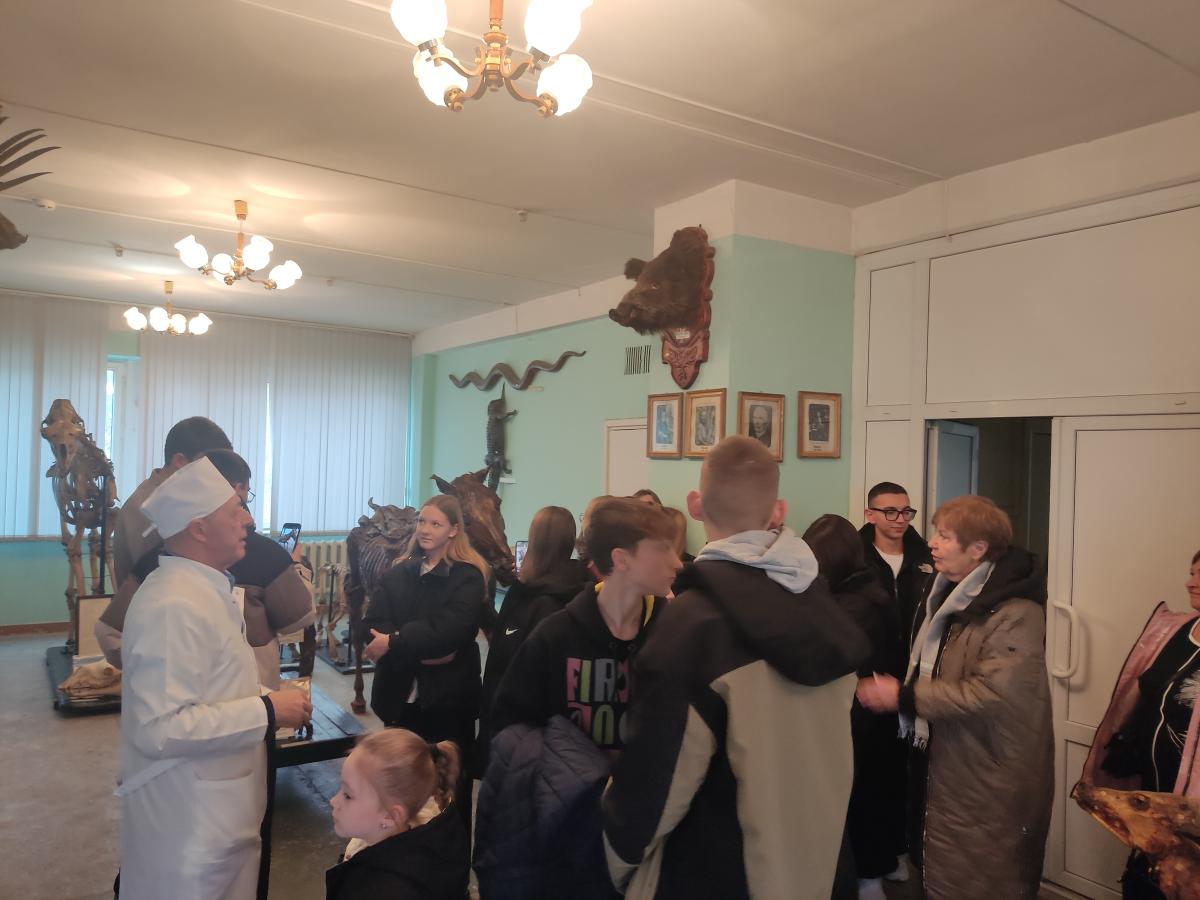 Профориентационные экскурсии для учащихся 8-10 агроклассов МОУ СОШ №1 г. Петровска Фото 4