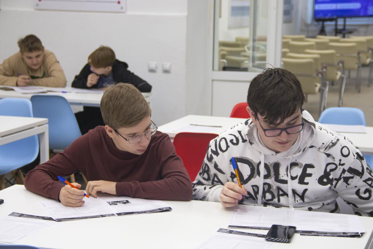 Вавиловцы написали III Всероссийский научно-технологический диктант Фото 12 Вавиловцы написали III Всероссийский научно-технологический диктант Фото 12