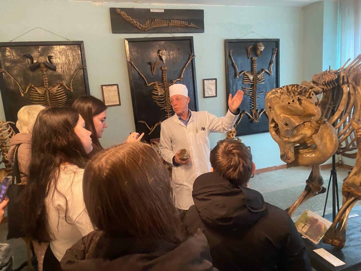 Петровские школьники посетили Вавиловский университет с экскурсией Фото 4 Петровские школьники посетили Вавиловский университет с экскурсией Фото 4