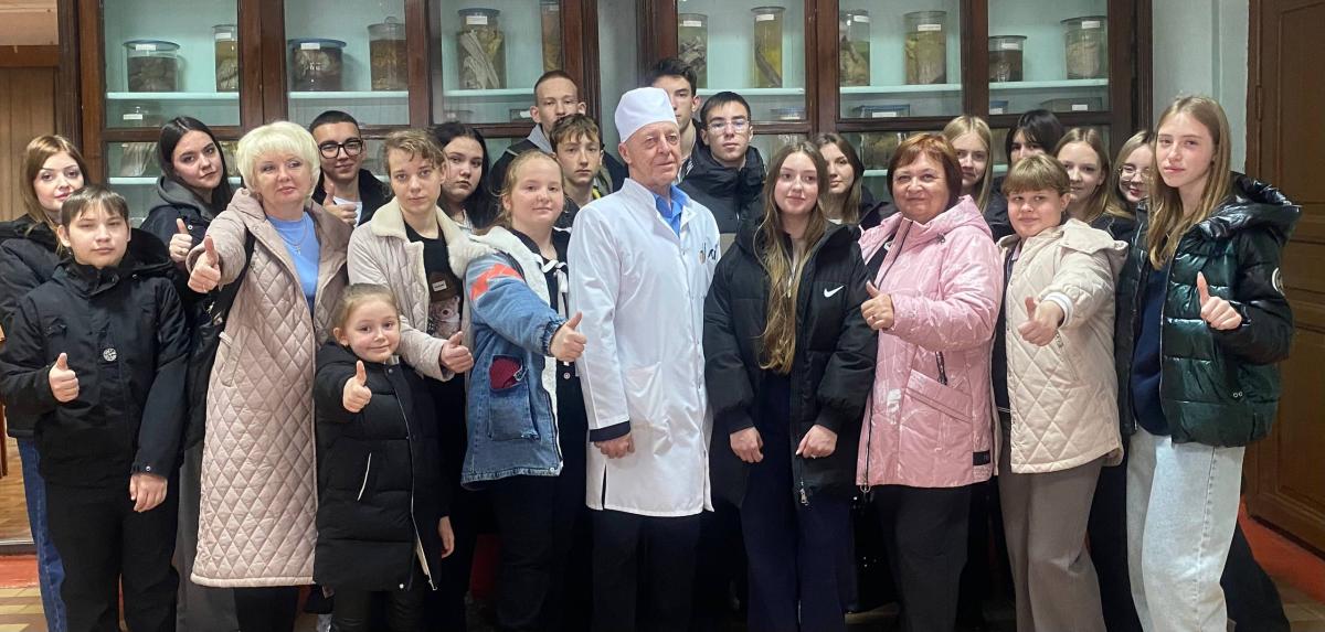 Петровские школьники посетили Вавиловский университет с экскурсией