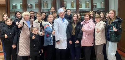 Петровские школьники посетили Вавиловский университет с экскурсией