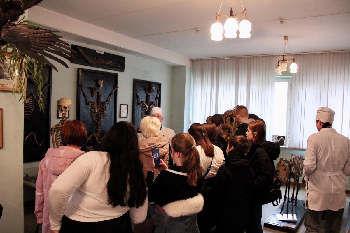 Петровские школьники посетили институт ветеринарной медицины и фармации Фото 8