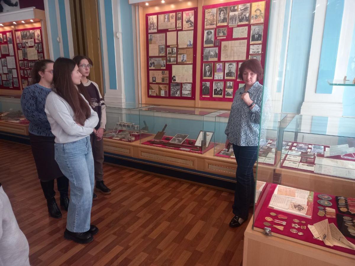 Посещение музея истории Вавиловского университета Фото 3