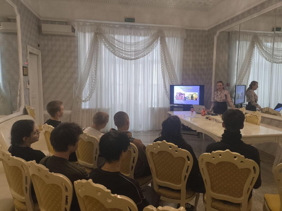 Студенты первого курса посетили Дворец бракосочетания Фото 2