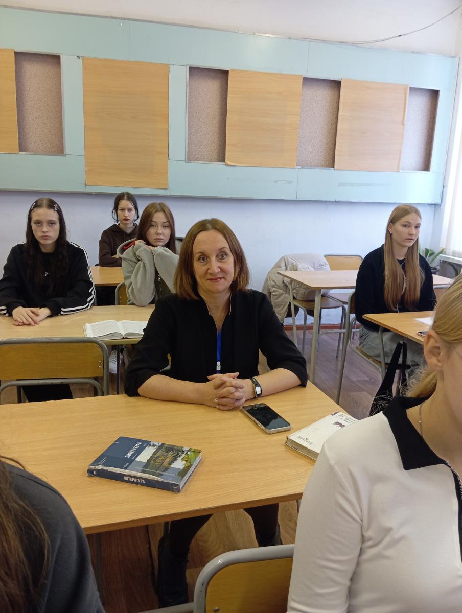 Встреча студентов специальности «Ветеринария» с работниками Центральной библиотеки Андреевой С.Н. И Антоновой Ю. А. «Литературная беседа» Фото 1