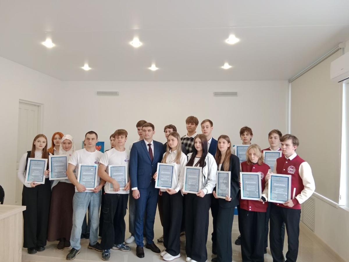 Студенты Вавиловского университета — дипломанты конкурса инфографики Фото 3