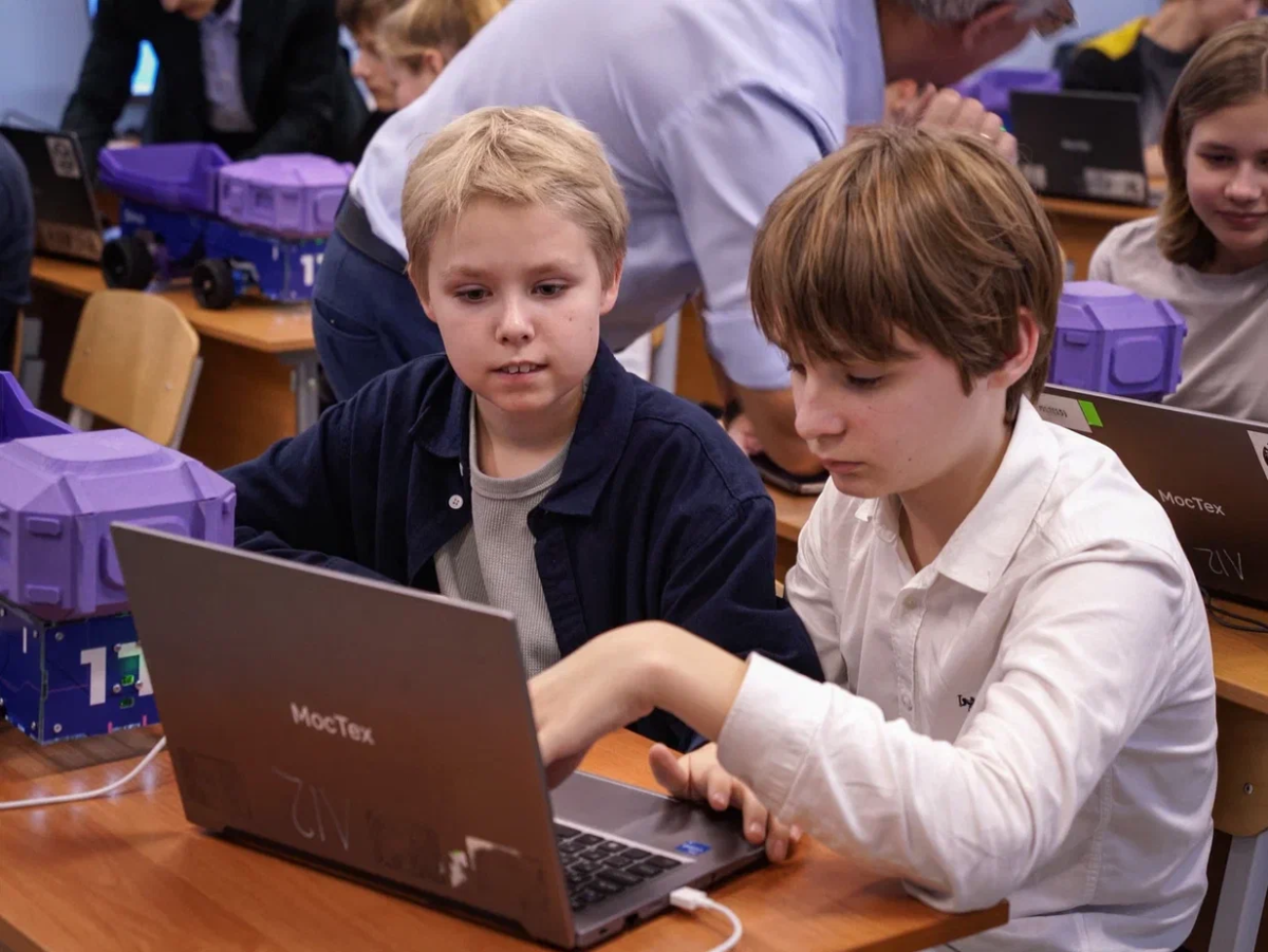 Заведующий кафедрой провëл открытый урок в рамках проекта "Код Будущего" Фото 9 Заведующий кафедрой провëл открытый урок в рамках проекта "Код Будущего" Фото 9