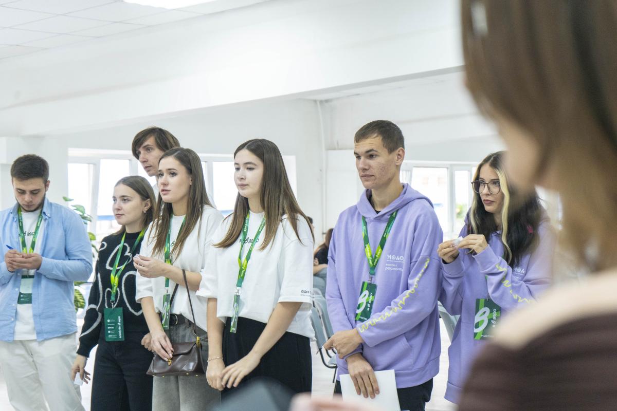 В Вавиловском университете завершилась образовательная программа «Поля возможностей» Фото 1 В Вавиловском университете завершилась образовательная программа «Поля возможностей» Фото 1