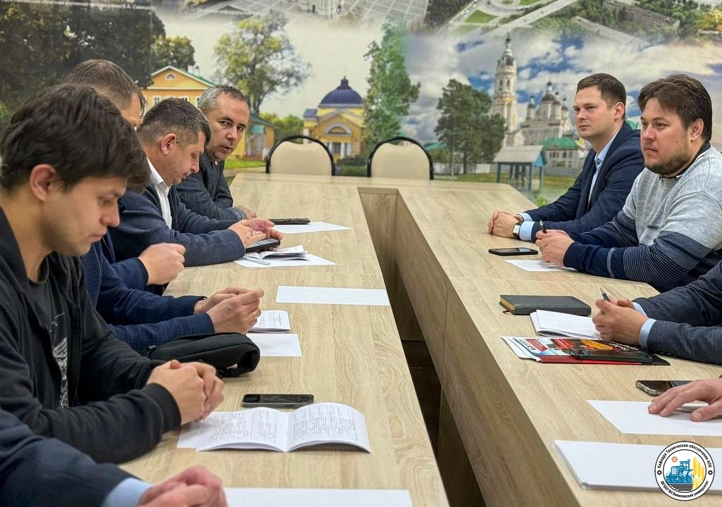 Участие кафедры "Техническое обеспечение АПК" в Ⅴ Всероссийском конкурсе выпускных квалификационных работ по направлению подготовки 35.03.06 Агроинженерия Фото 4 Участие кафедры "Техническое обеспечение АПК" в Ⅴ Всероссийском конкурсе выпускных квалификационных работ по направлению подготовки 35.03.06 Агроинженерия Фото 4