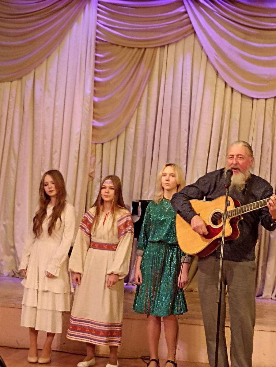 «Небо славян». Концерт духовно-патриотической песни в исполнении авторов. Фото 1 «Небо славян». Концерт духовно-патриотической песни в исполнении авторов. Фото 1