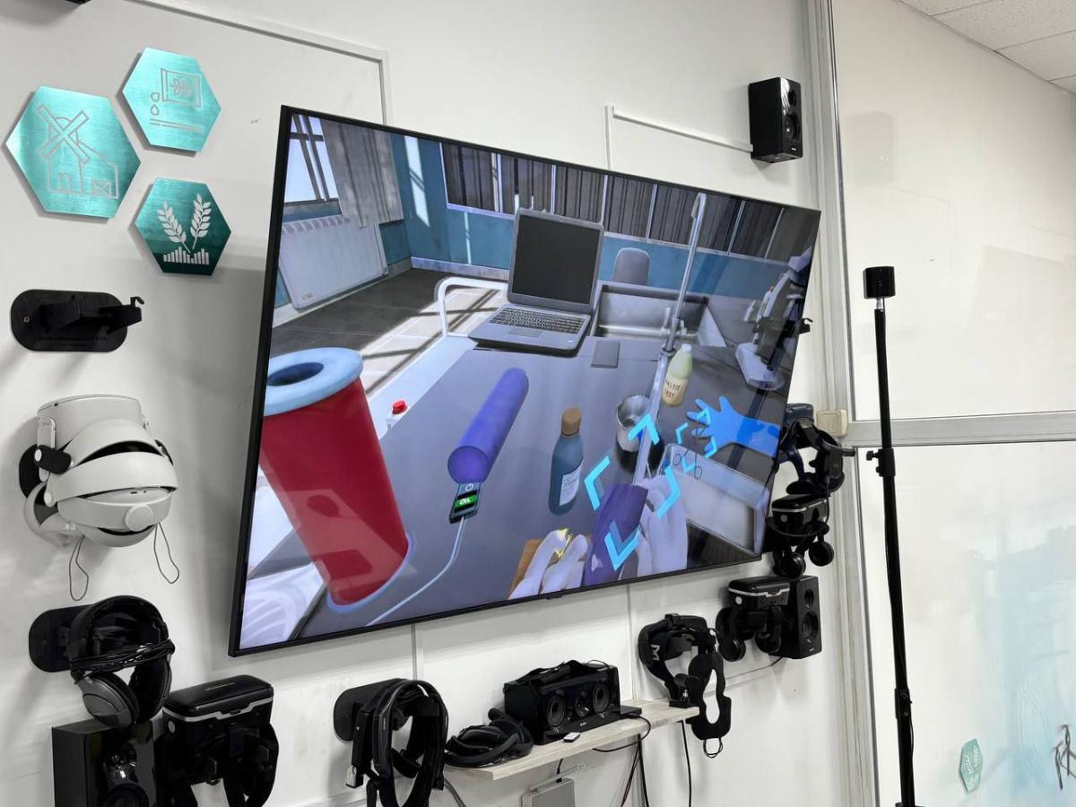 Вавиловский университет встречает делегации университетов г. Саратова и г. Уральска Фото 2 Вавиловский университет встречает делегации университетов г. Саратова и г. Уральска Фото 2