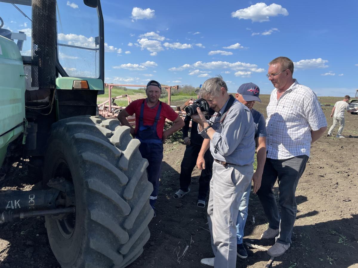 "Партнёрство в тракторостроении: Встреча с представителем АО «Научно-производственная корпорация «Уралвагонзавод» на базе университета" Фото 7