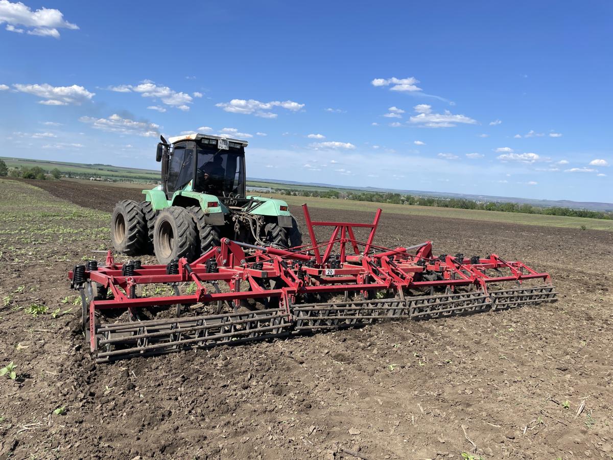 "Партнёрство в тракторостроении: Встреча с представителем АО «Научно-производственная корпорация «Уралвагонзавод» на базе университета" Фото 8