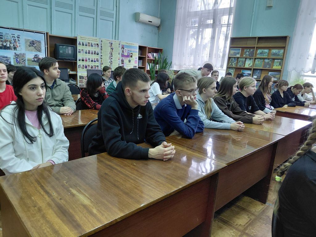 Презентация «Книги Памяти Саратовской области» Фото 1