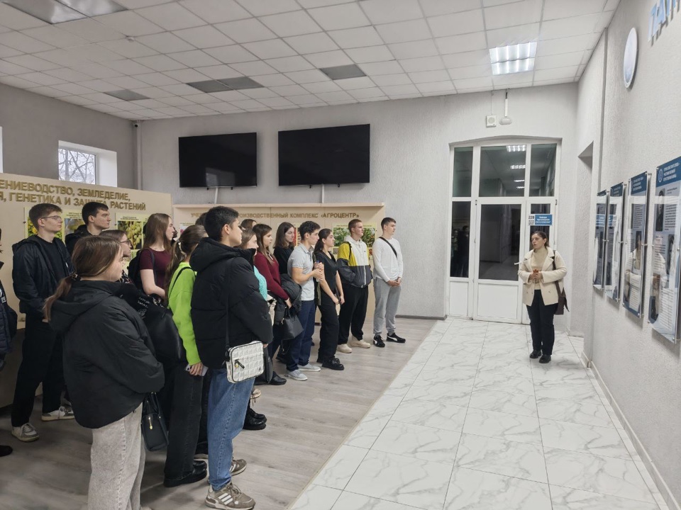 Студенты посетили патриотическое пространство «Я горжусь» Фото 1 Студенты посетили патриотическое пространство «Я горжусь» Фото 1