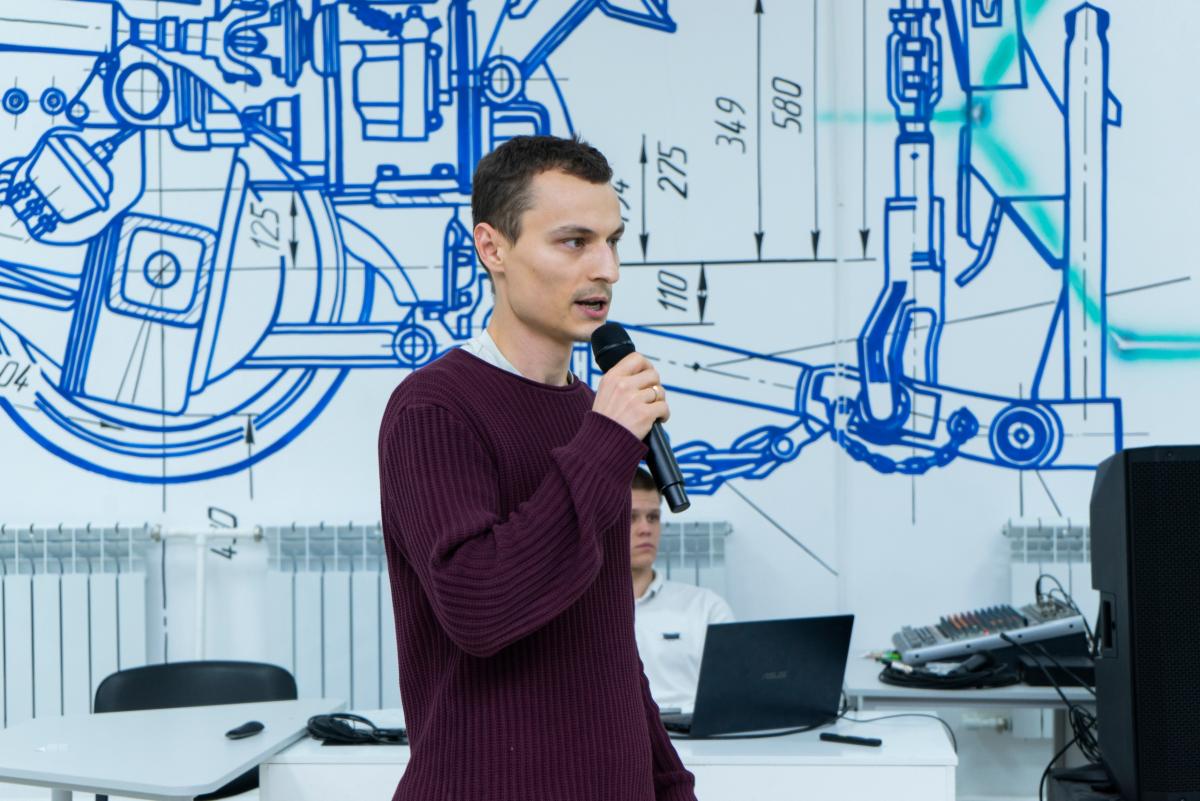 В Вавиловском университете школьники прошли обучение по парламентским дебатам Фото 10