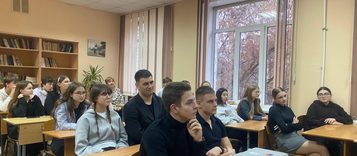 Саратовские школьники узнали о преимуществах обучения в Вавиловском университете Фото 4