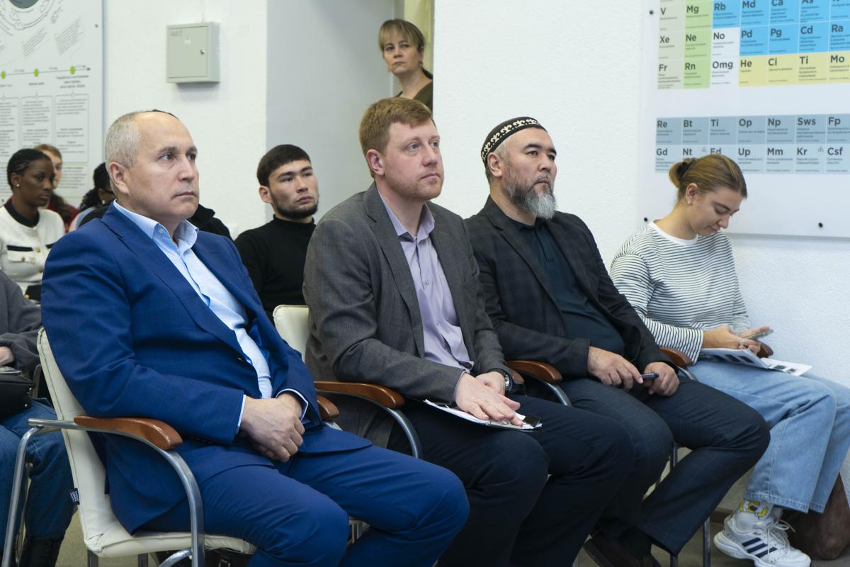 В университете прошли лекции адаптационного курса для иностранных студентов Фото 1